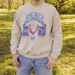 Boutique Men’s Cream American Graphic  Men's Sweater